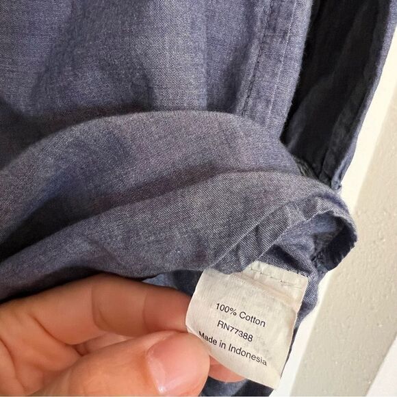 J. Crew Chambray Convertible Sleeve Cotton Half Button Down Shirt Size Small - Picture 6 of 7